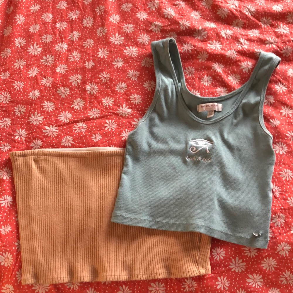 2 tops sold together Pull & Bear & Urban Outfitters